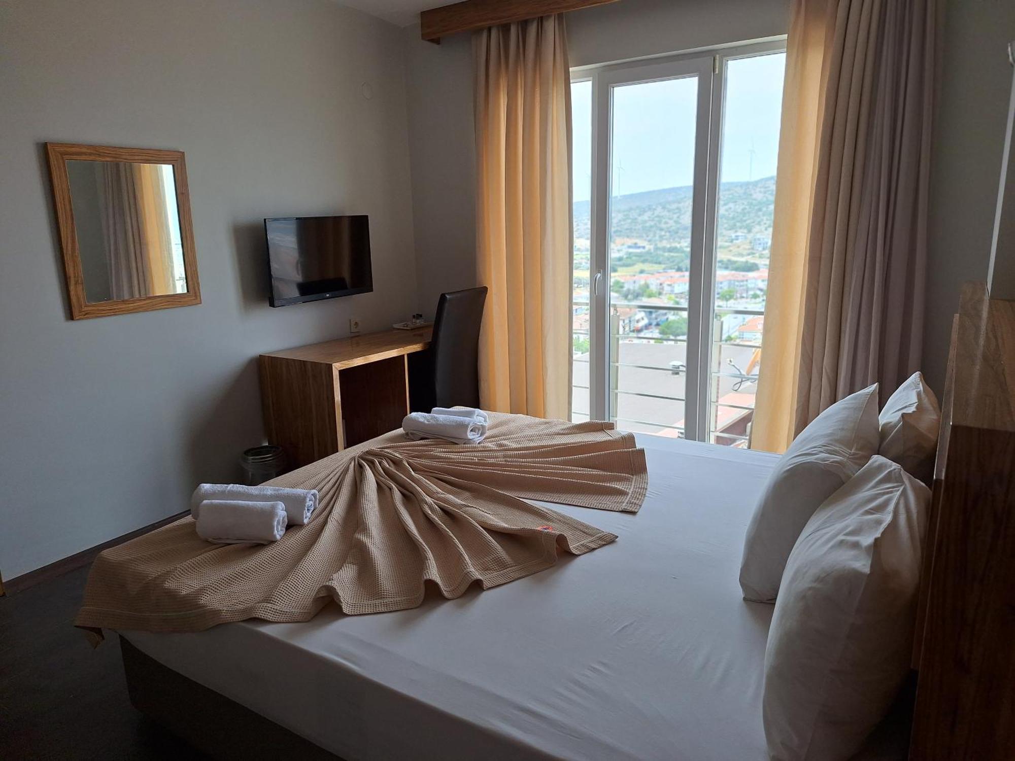 My Solmaz Hotel เซสเม ภายนอก รูปภาพ